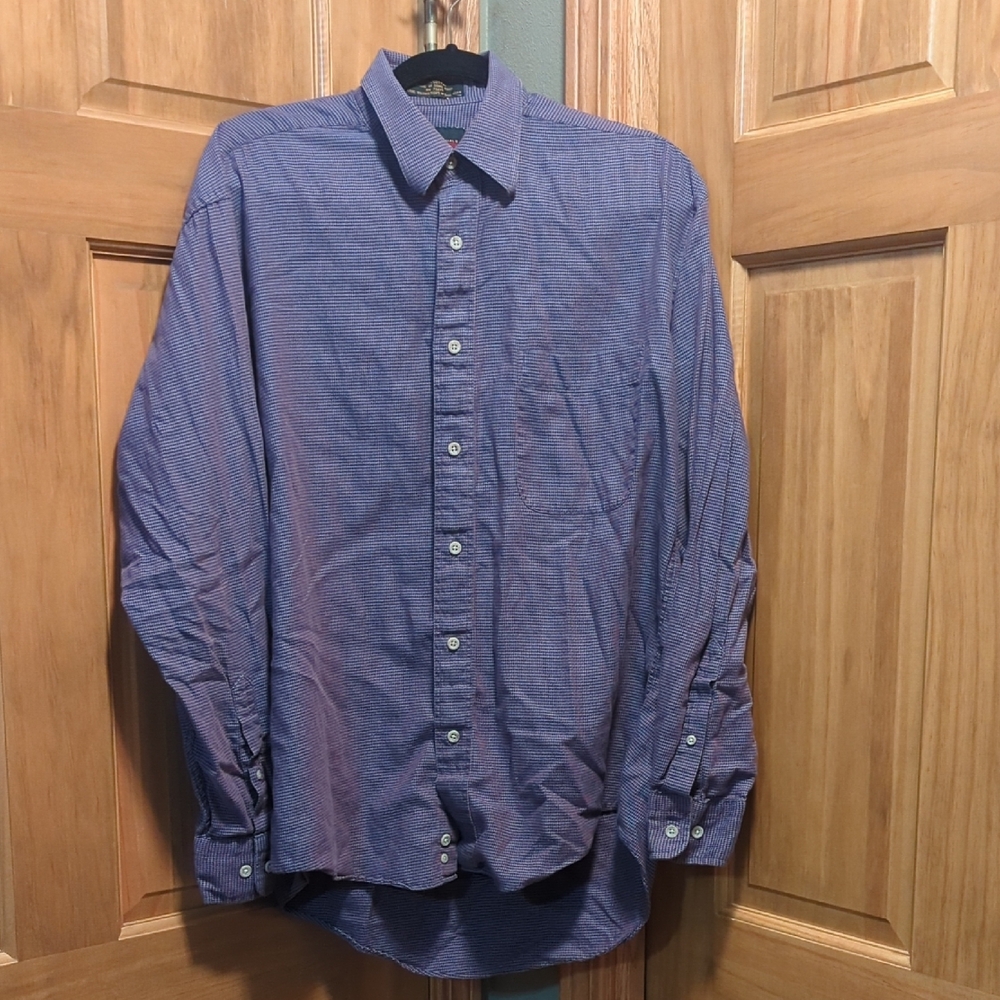34/35 Corporate Casuals 100% Cotton Men's Purple + Black Button-Up Shirt